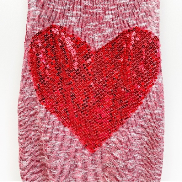 579 red heart tank top - Picture 4 of 5